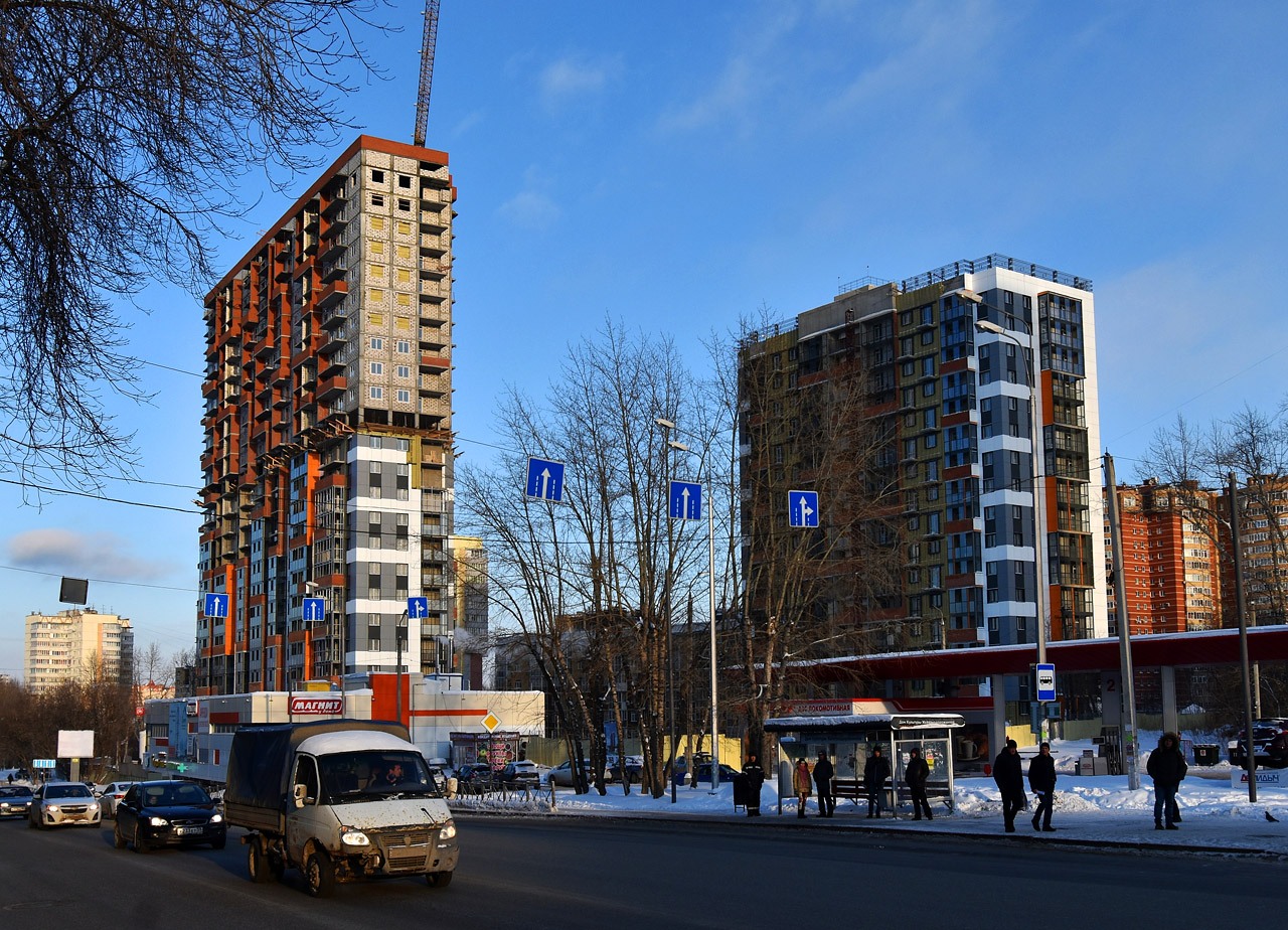 Пермь, Улица Энгельса, 27; Улица Энгельса, 27*