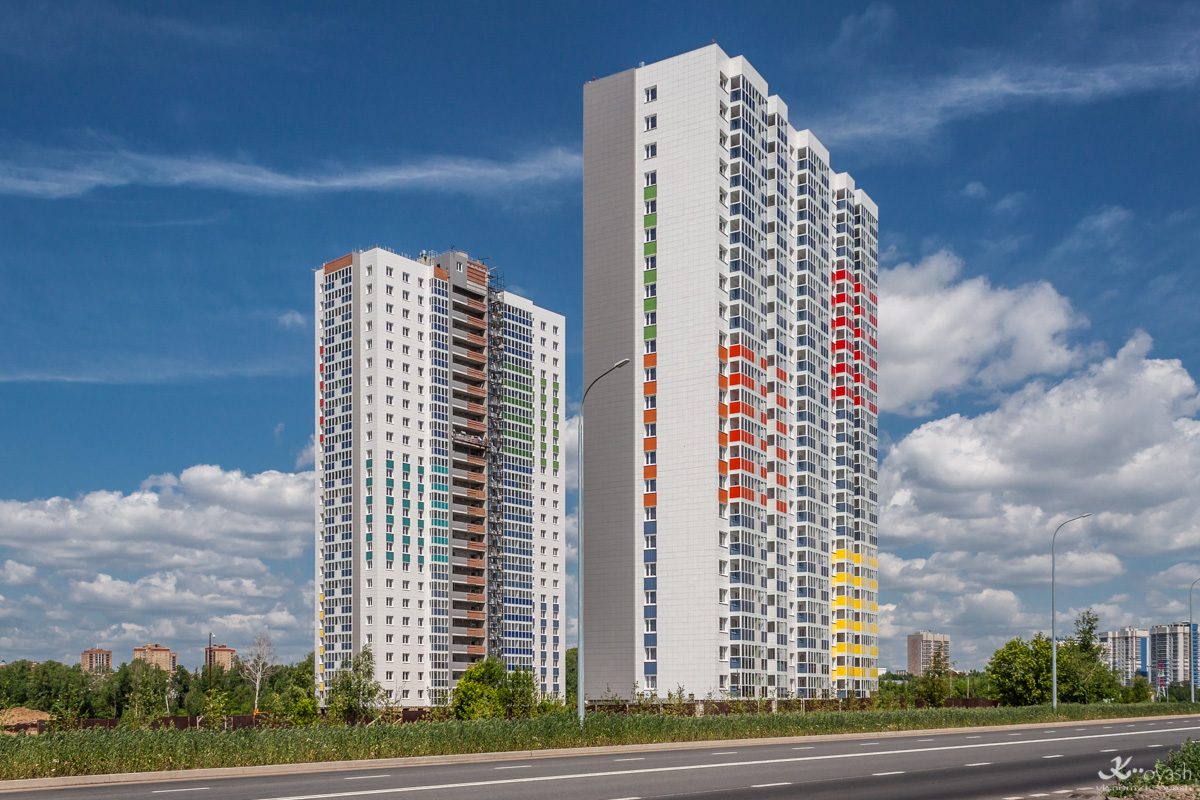Казань, Улица Братьев Батталовых, 20 корп. 1; Улица Братьев Батталовых, 20 корп. 2