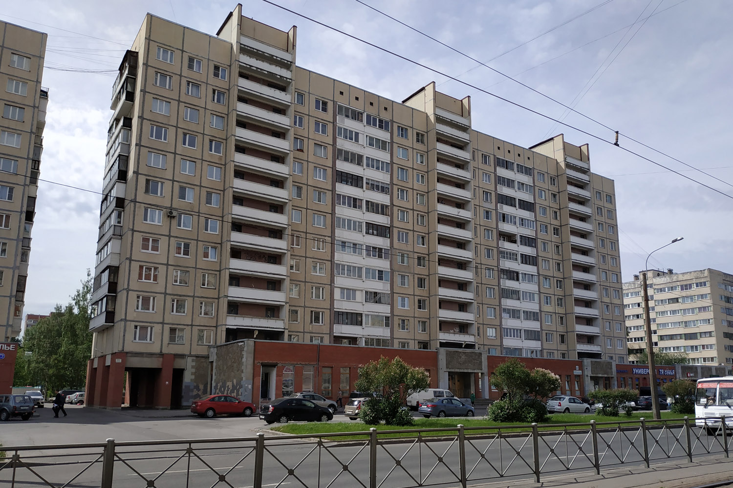 Peterburi, Проспект Просвещения, 67