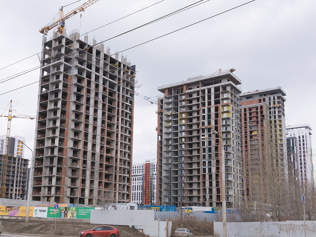 Уфа, Улица Лесотехникума, 21; Улица Рудольфа Нуреева, 1