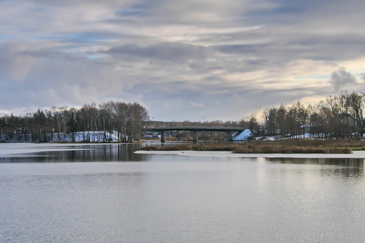 Некрасовское, Кооперативная улица, мост