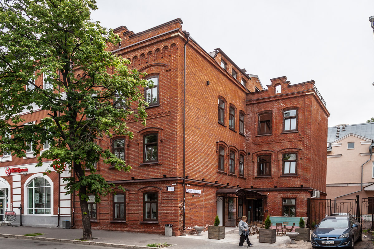 Казань, Улица Жуковского, 6
