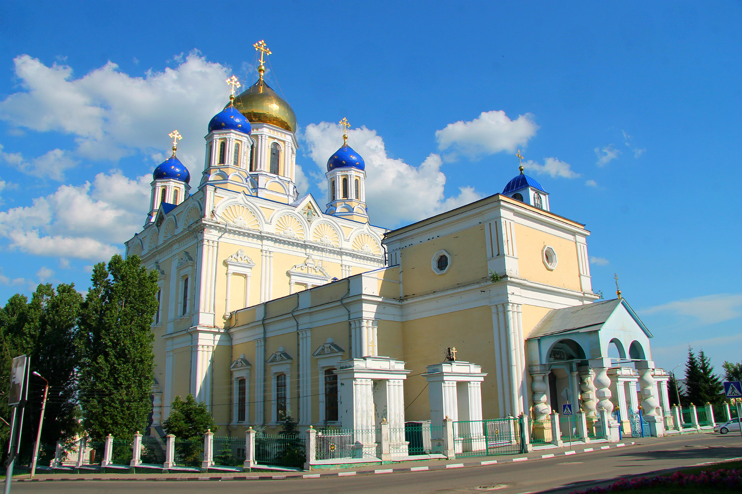 Елец, Красная площадь, 1