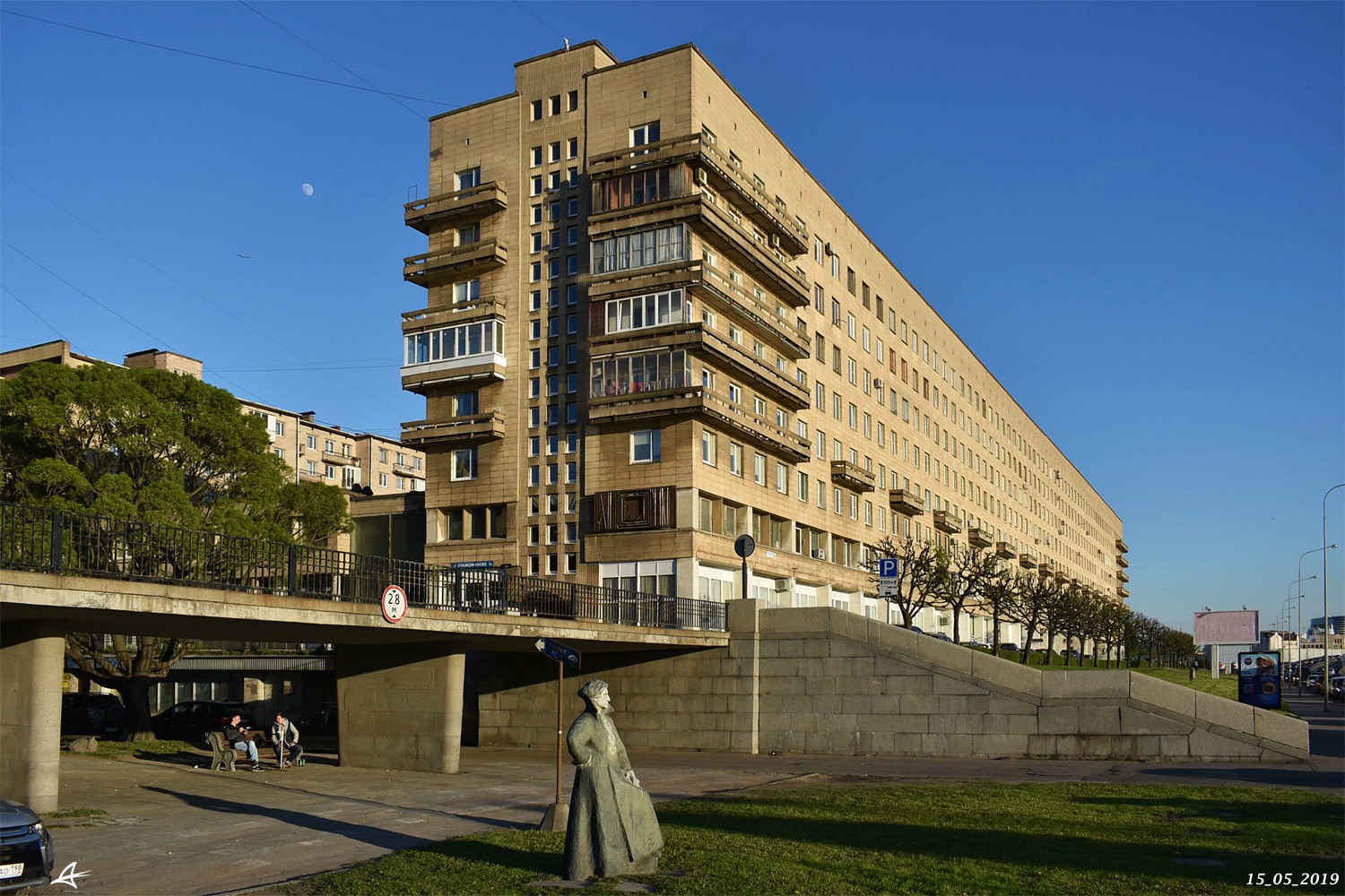 Peterburi, Свердловская набережная, 64
