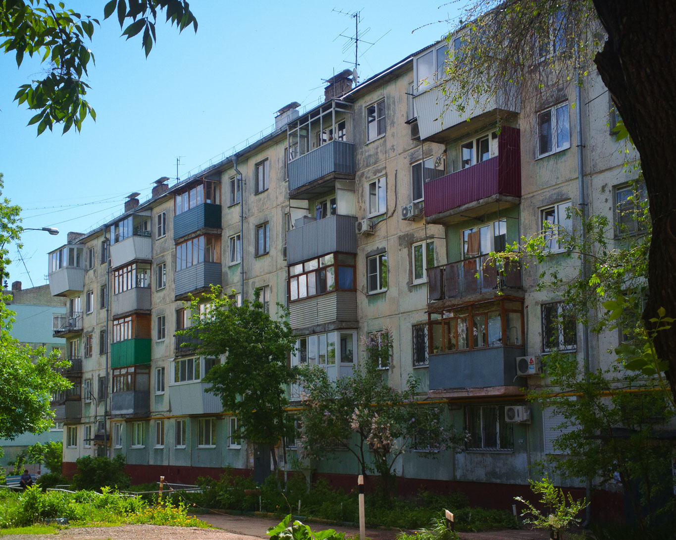 Samara, Улица Гагарина, 104