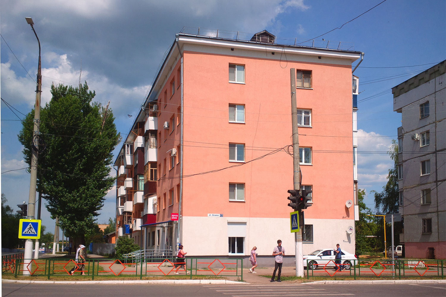 Чапаевск, Улица Ленина, 102