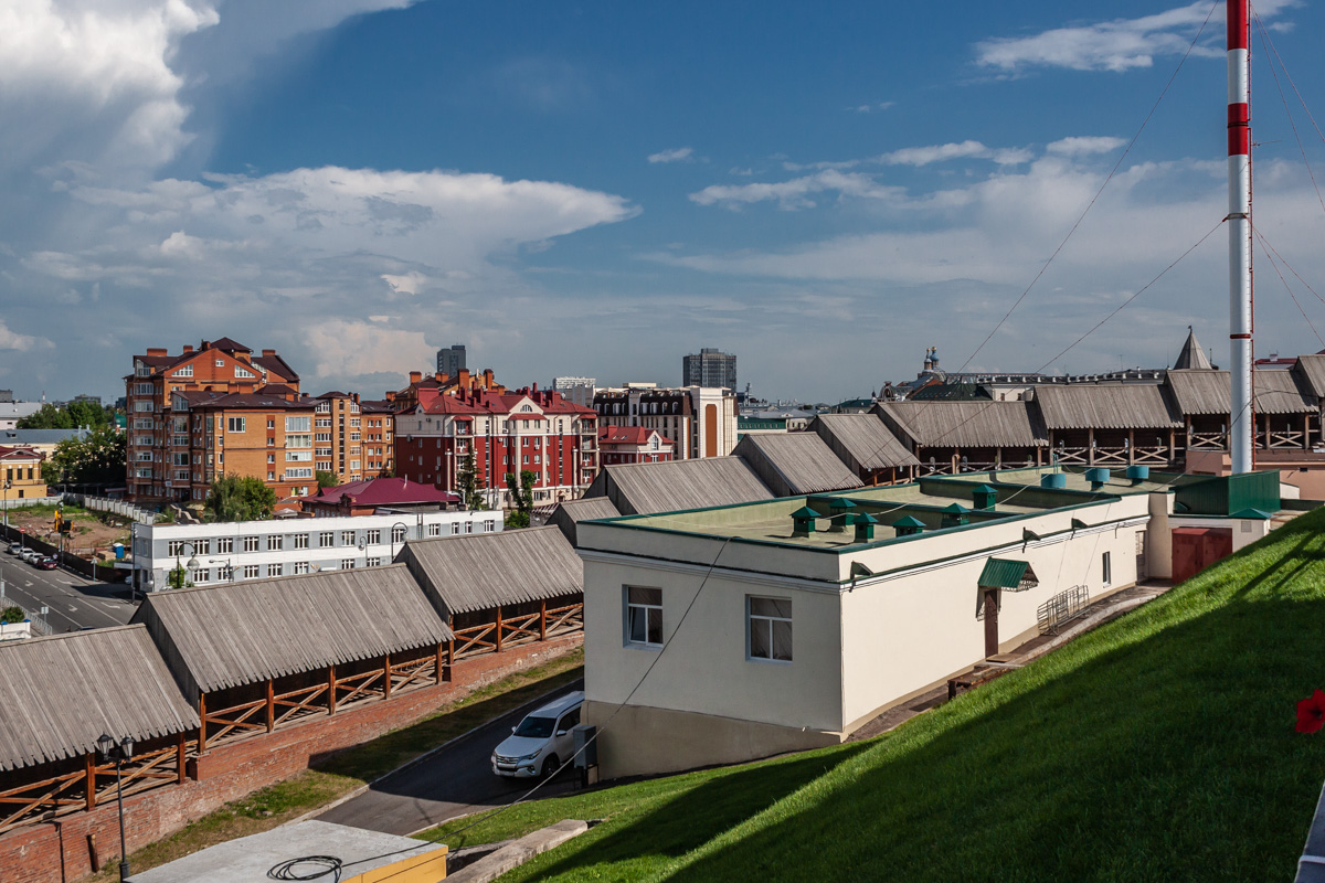 Казань, Кремль, 4*; Большая Красная улица, 4; Большая Красная улица, 4; Большая Красная улица, 8; Улица Карла Маркса, 3