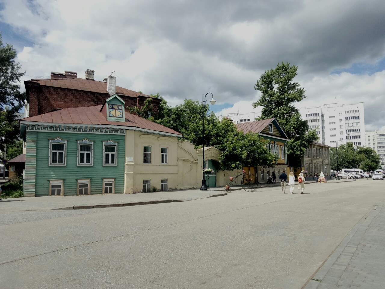 Казань, Улица Каюма Насыри, 12; Улица Каюма Насыри, 10А