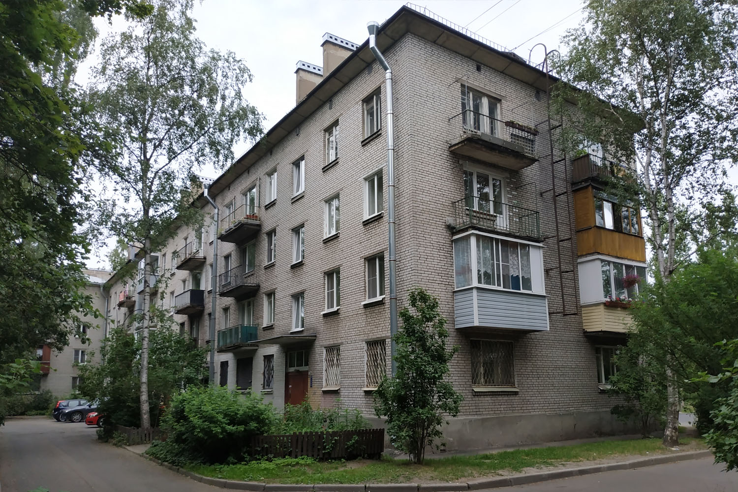 Пушкин, Железнодорожная улица, 36