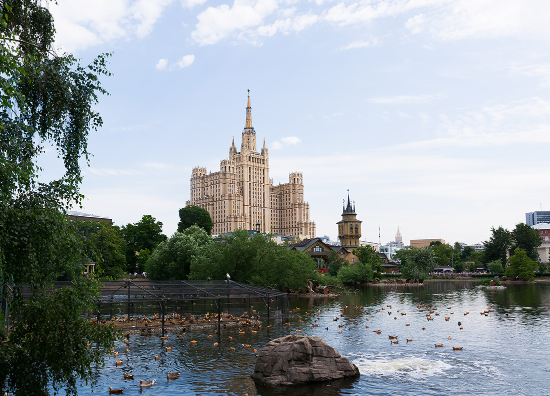 Москва, Кудринская площадь, 1; Большая Грузинская улица, 1 стр. 1
