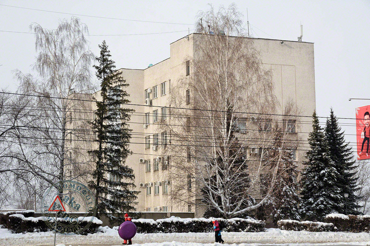 Воронеж, Ленинский проспект, 93