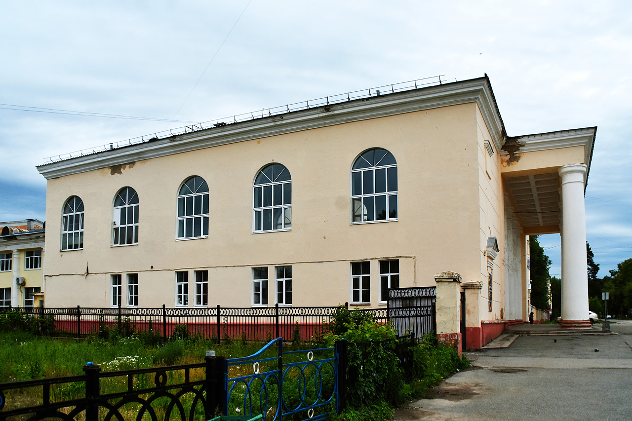 Krasnokamsk, Улица Карла Либкнехта, 10