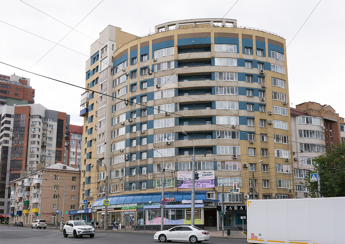 Самара, Полевая улица, 65 / улица Пушкина, 286; Ленинская улица, 301 / Полевая улица, 59 (пп. 4-5)