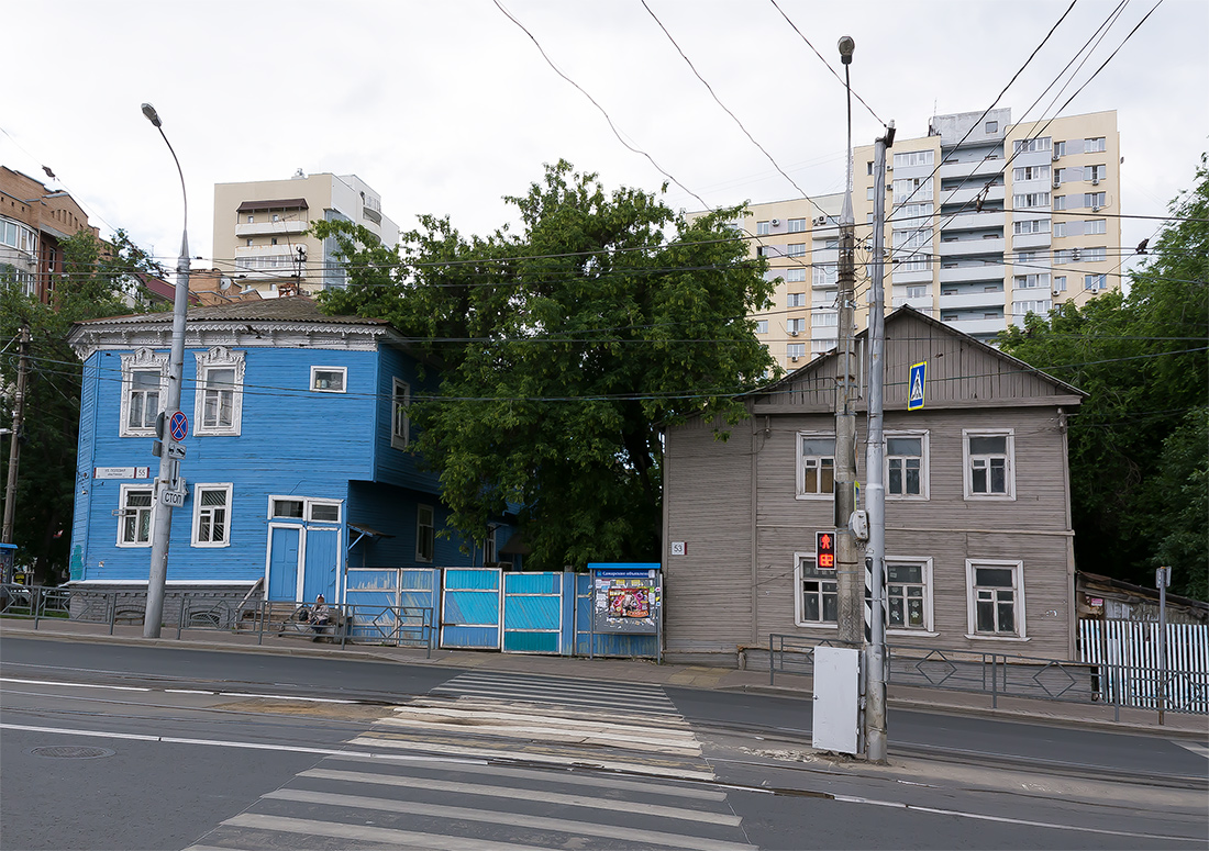Самара, Ленинская улица, 332 / Полевая улица, 55; Полевая улица, 53
