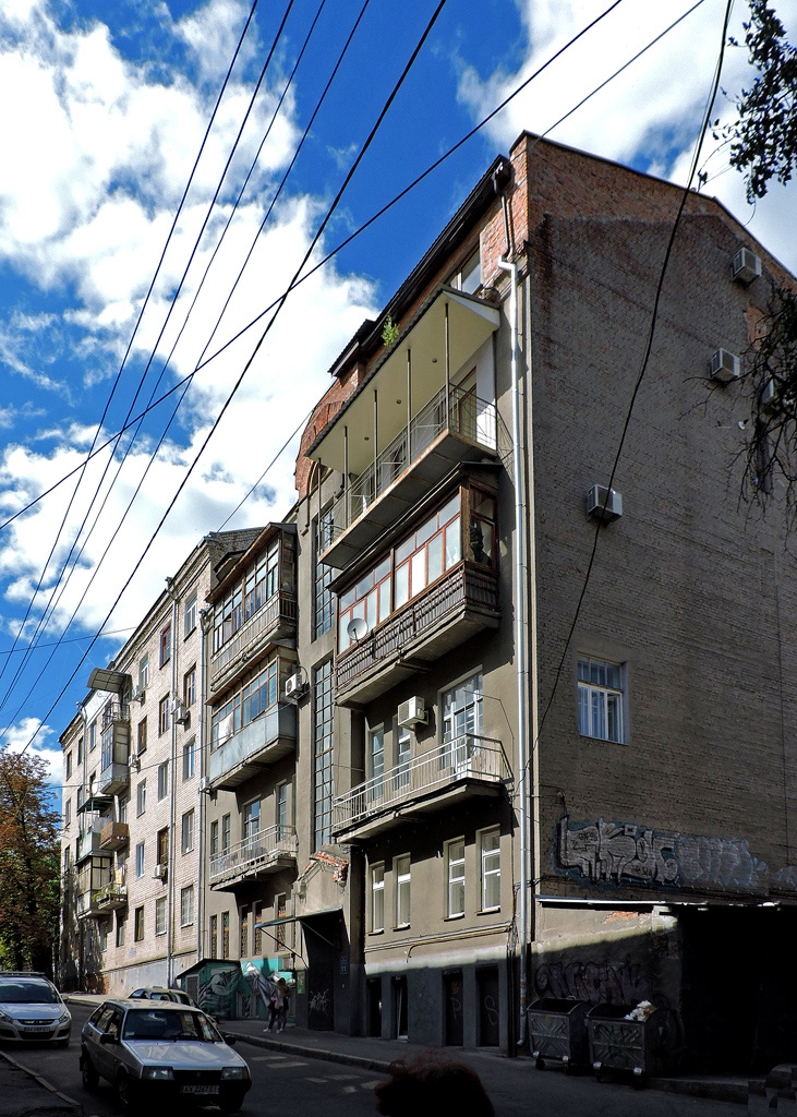Харьков, Улица Воробьёва, 11; Улица Воробьёва, 9