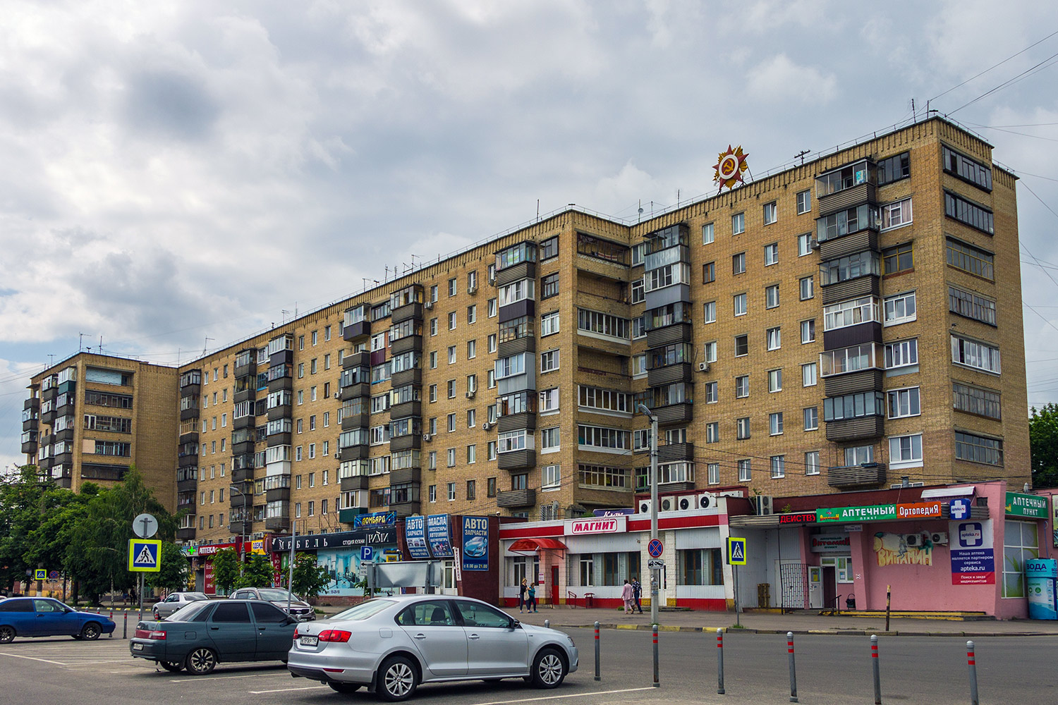 Курск, Улица Бутко, 23 / Интернациональная улица, 81