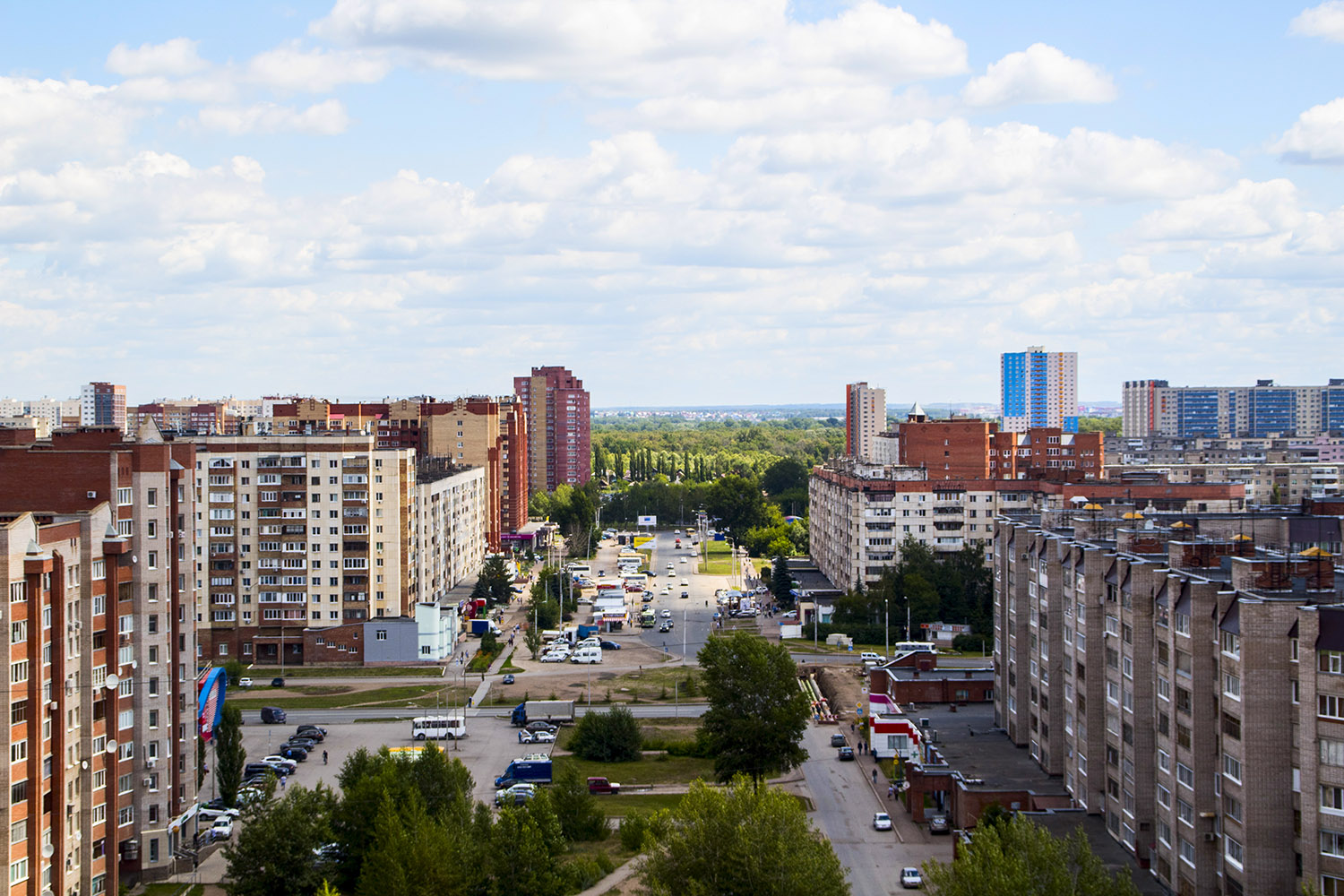Уфа, Улица Георгия Мушникова, 20; Транспортная улица, 44; Улица Георгия Мушникова, 11