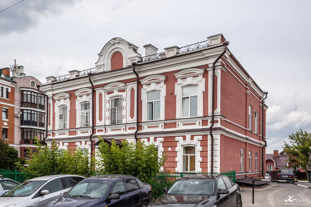 Казань, Улица Япеева, 18 / Нагорная улица, 35