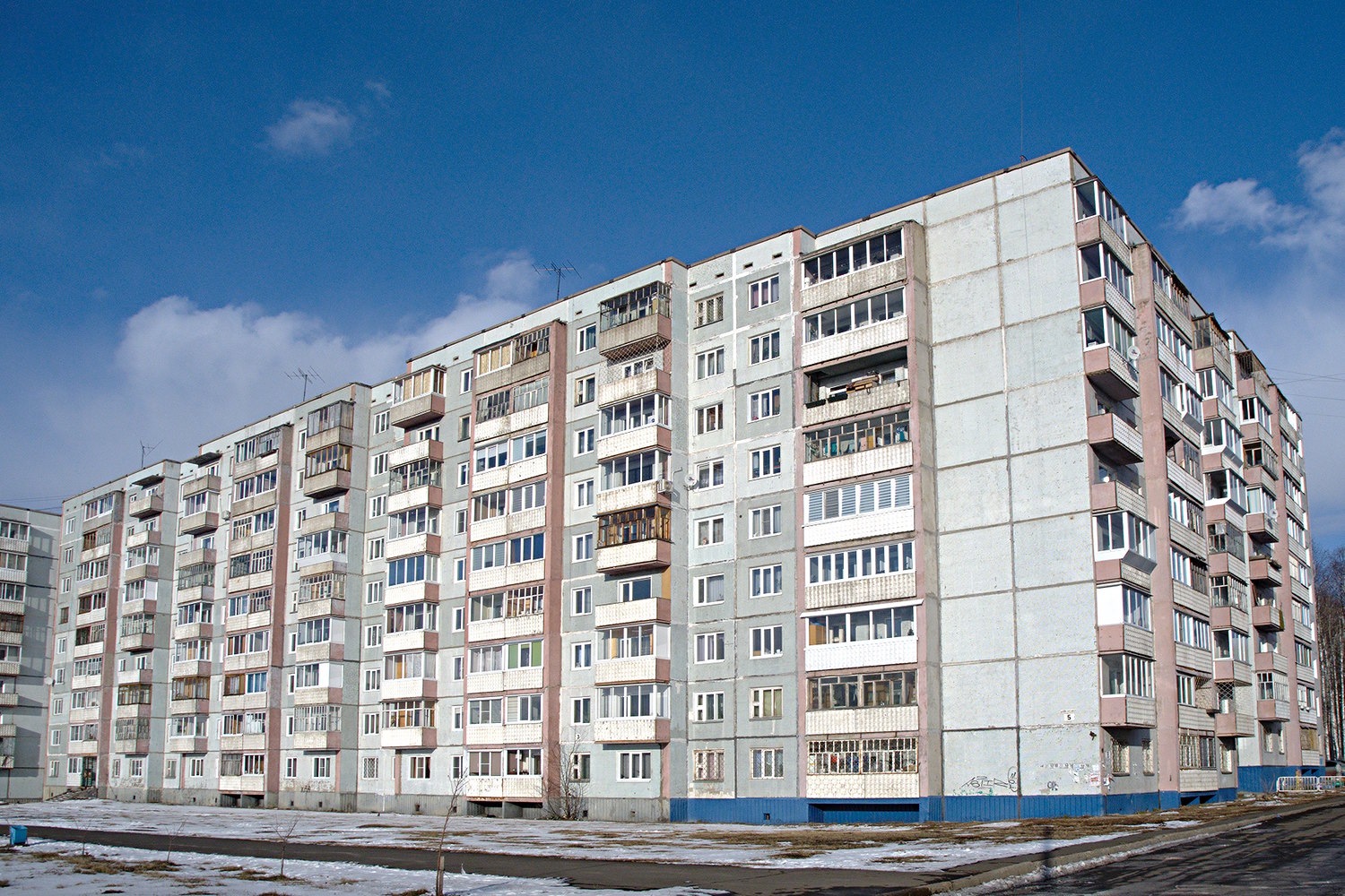 Усть-Илимск, Проспект Карла Маркса, 3; Проспект Карла Маркса, 5