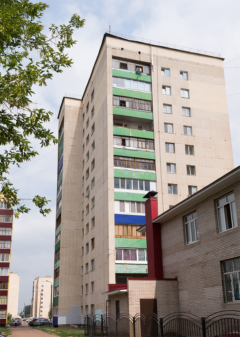 Ишимбай, Улица Космонавтов, 4