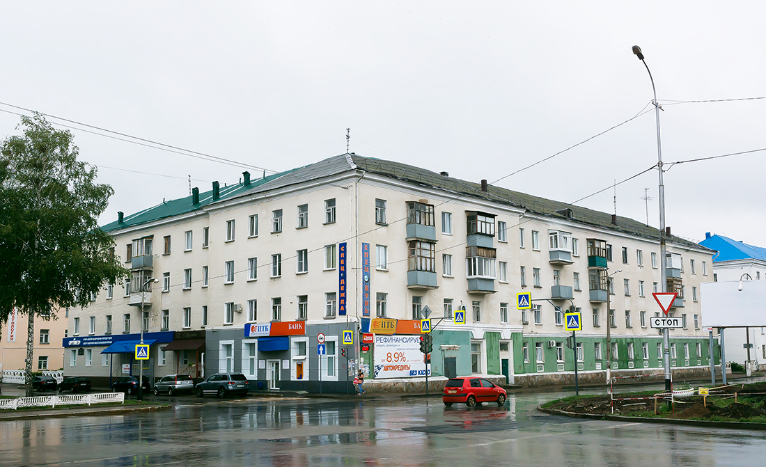 Салават, Уфимская улица, 46 / Улица Дзержинского, 7