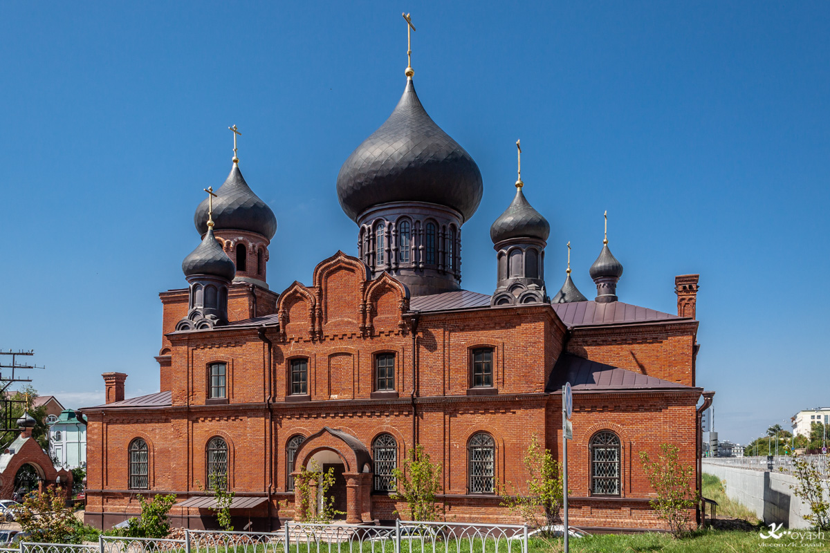 Kazań, Старообрядческая улица, 17 / улица Ульянова-Ленина, 11
