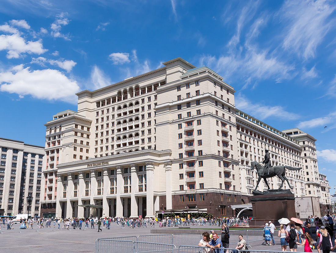 Москва, Улица Охотный Ряд, 2