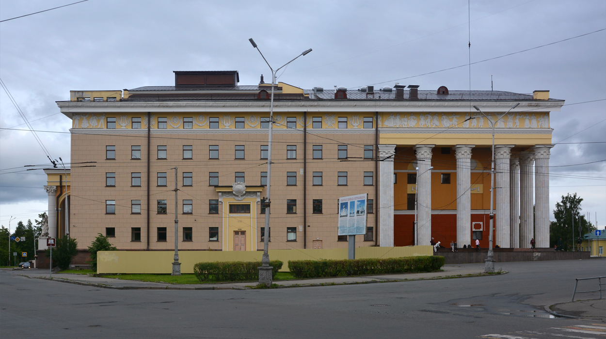 Петрозаводск, Площадь Кирова, 4