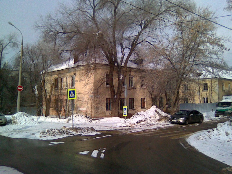 Самара, Улица Николая Панова, 46 / Улица Гая, 26