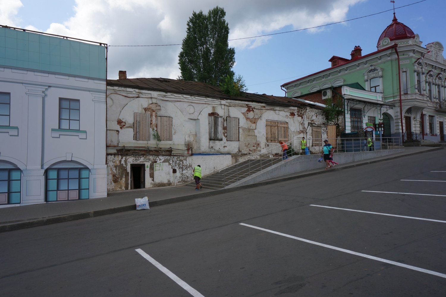 Сарапул, Красная площадь, 5