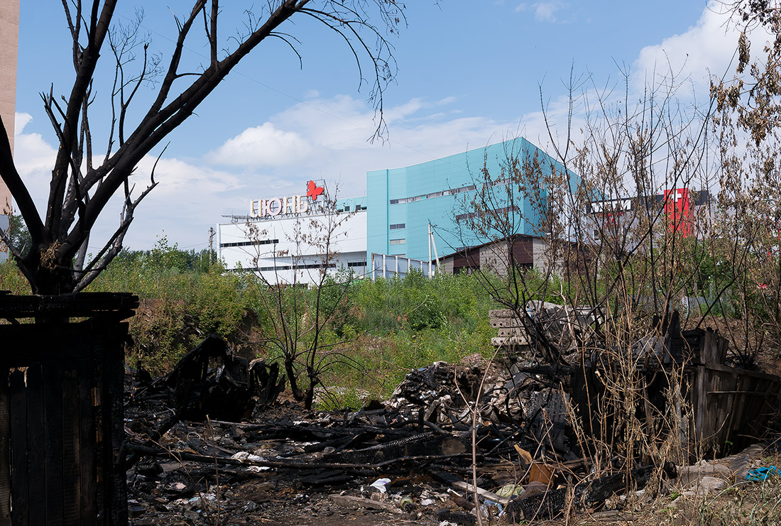 Уфа, Тихорецкая улица, 38; Комсомольская улица, 112