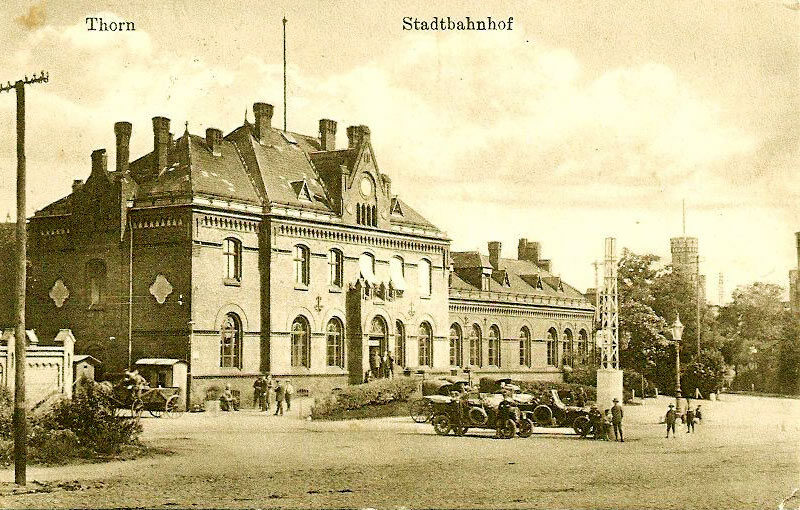 Торунь, Plac 18 Stycznia, 4