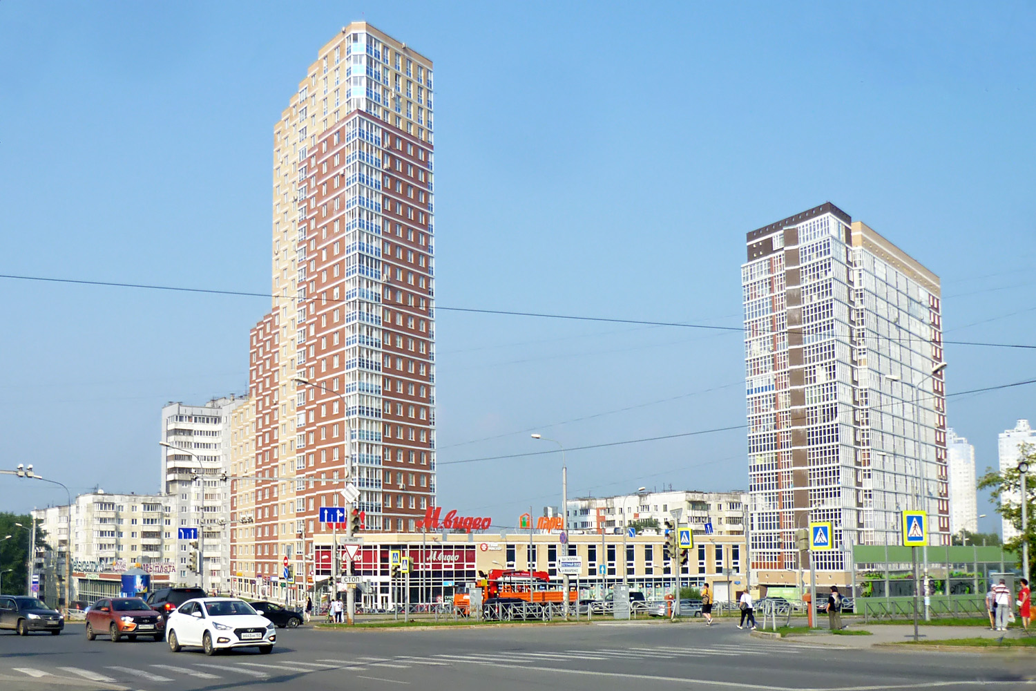 Пермь, Уинская улица, 15А; Уинская улица, 17