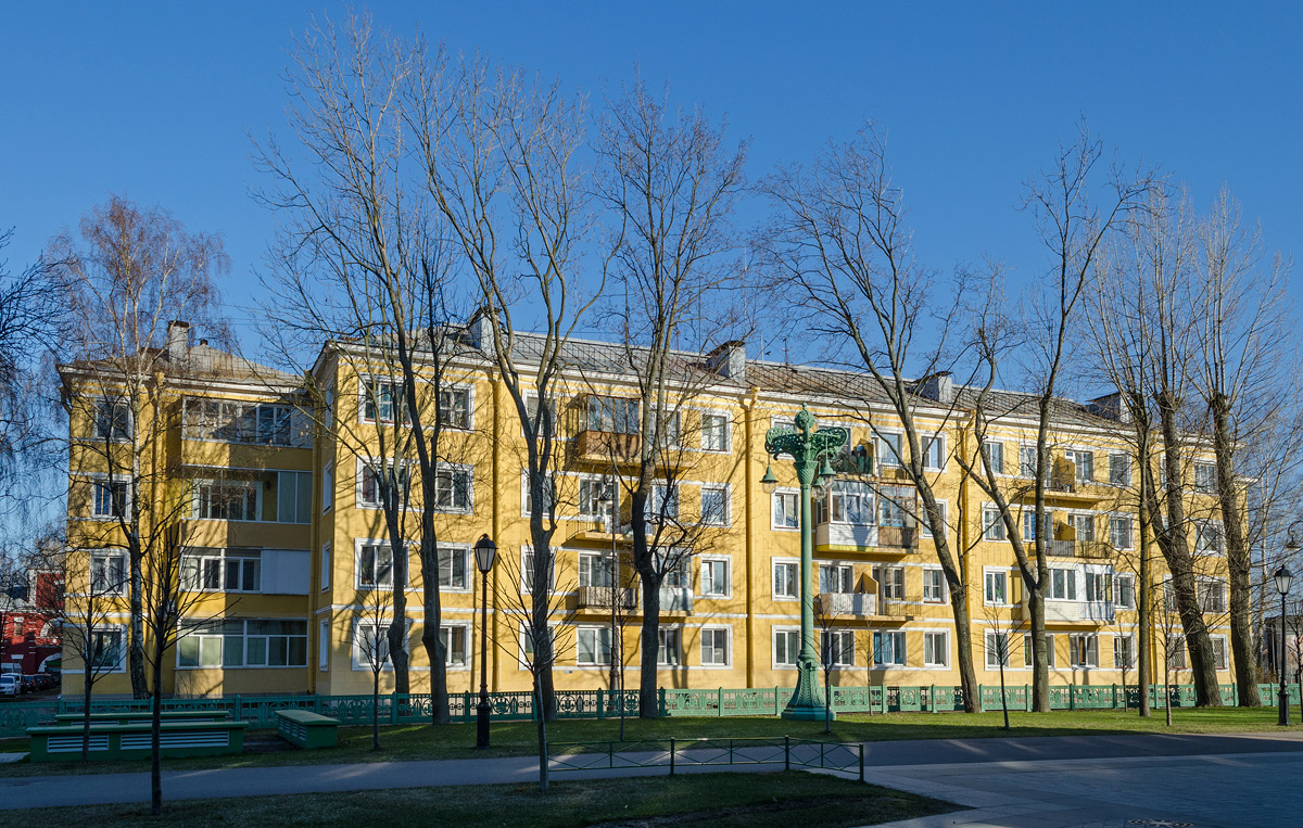 Кронштадт, Якорная площадь, 3 лит. А