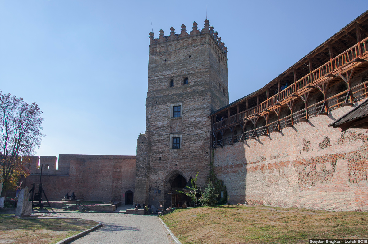 Луцк, Кафедральная улица, 1А