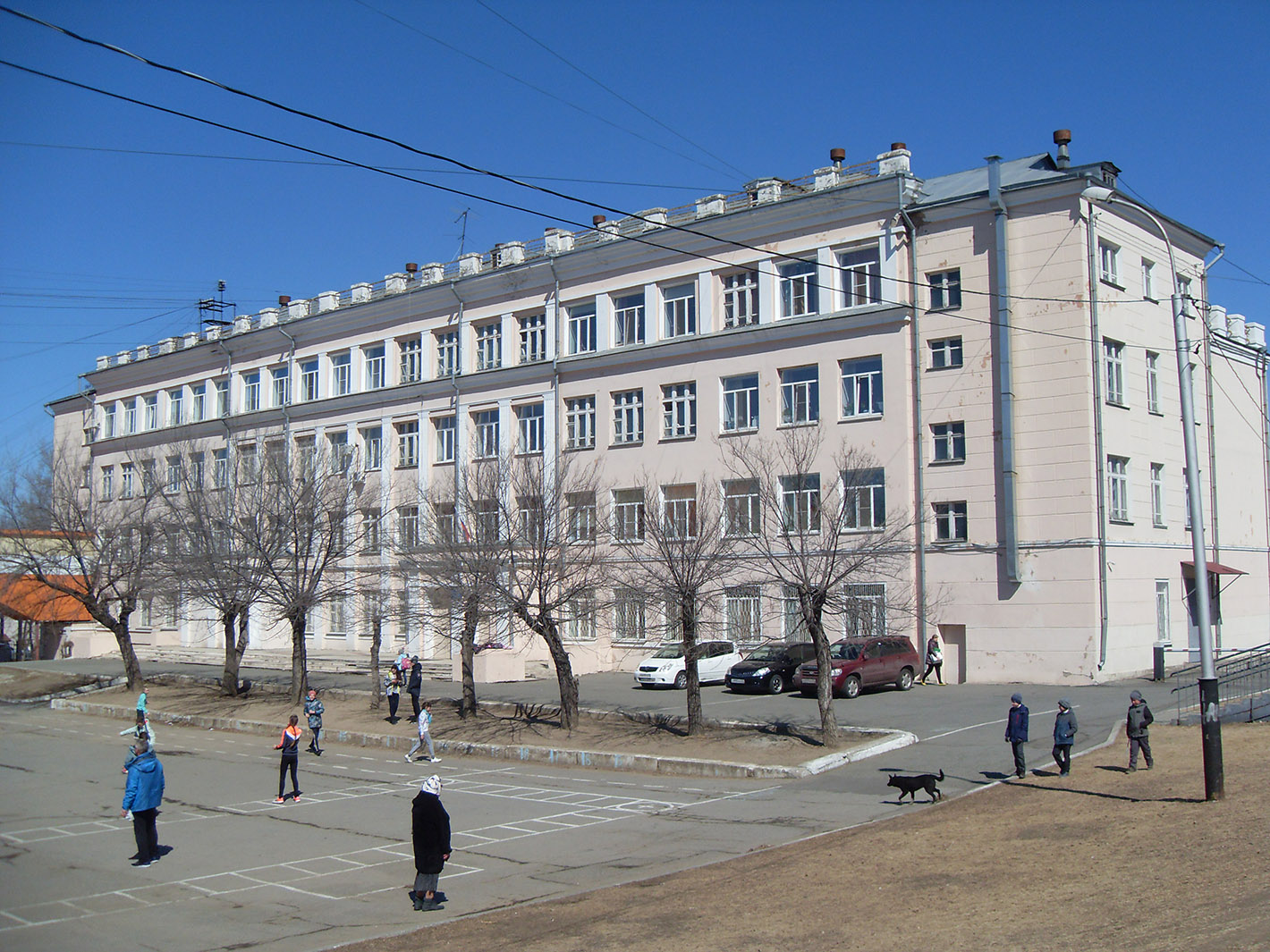 Хабаровск, Ленинградская улица, 21