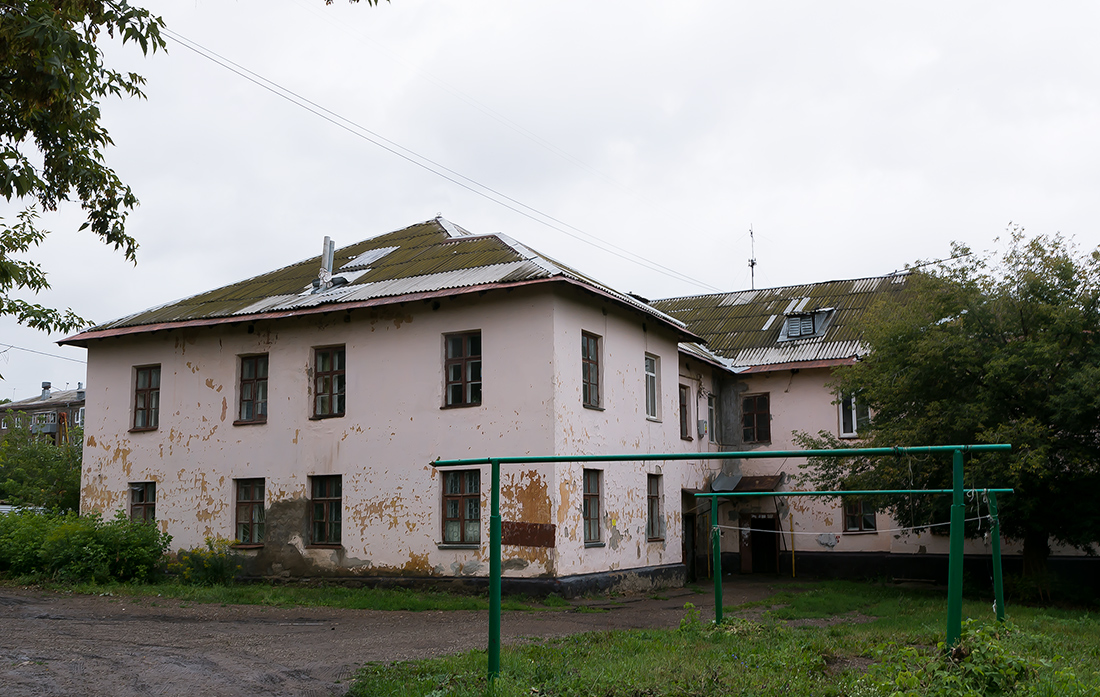Уфа, Нежинская улица, 34 / Улица Владимира Маяковского, 5