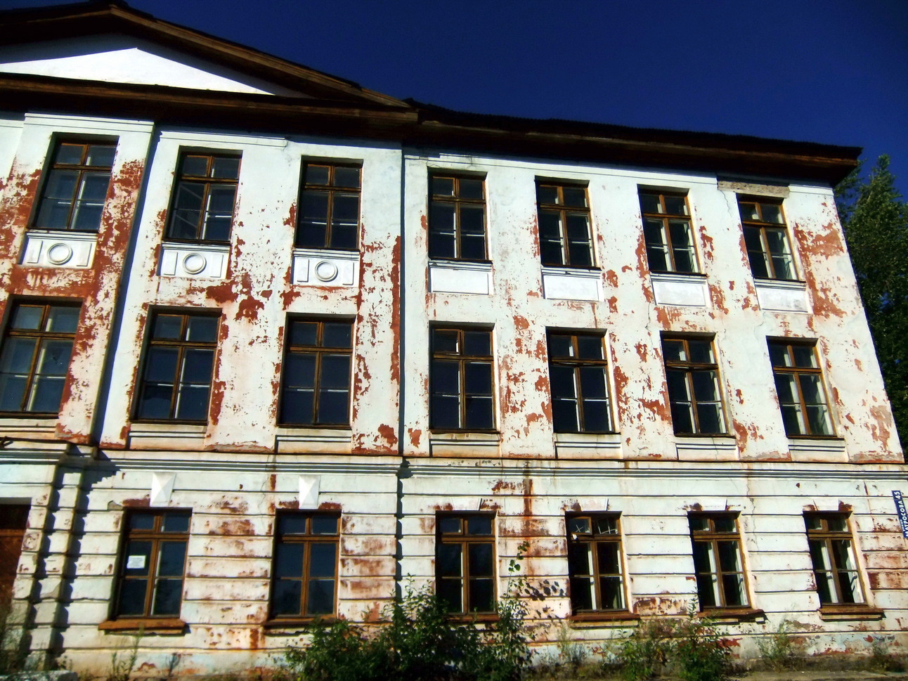 Чусовой, Улица Матросова, 45