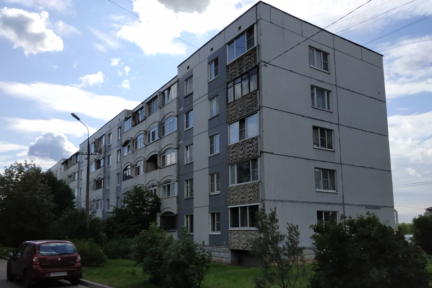 Гатчина, Улица Новосёлов, 2 корп. 1