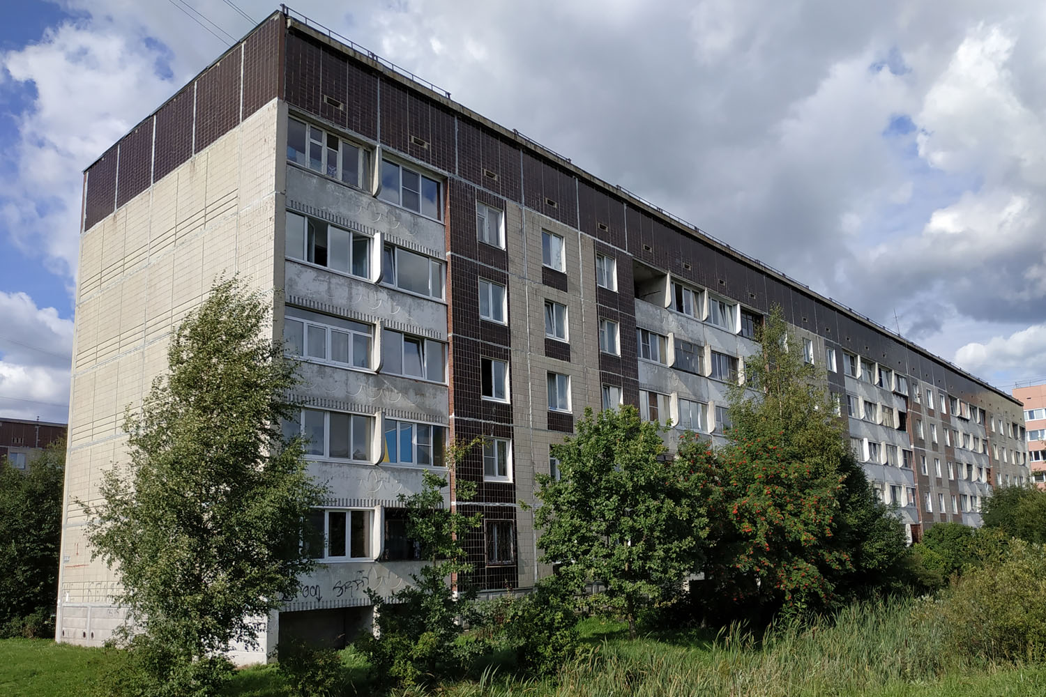 Gatchina, улица Генерала Сандалова, 1