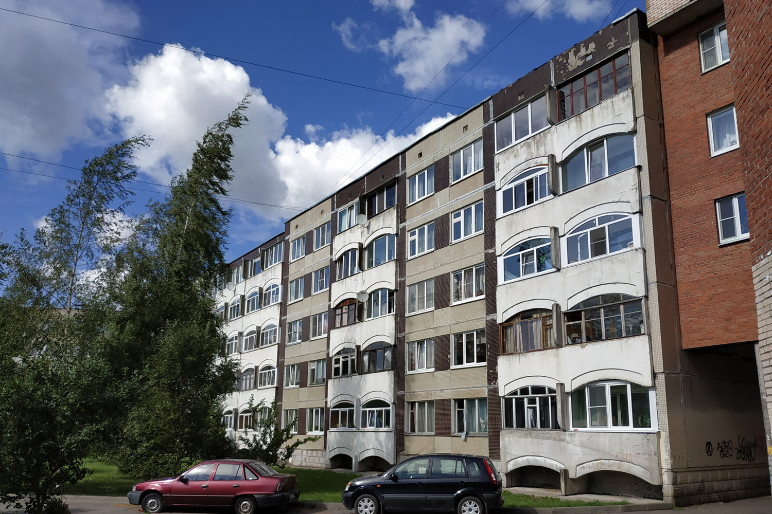 Гатчина, Улица Генерала Кныша, 1