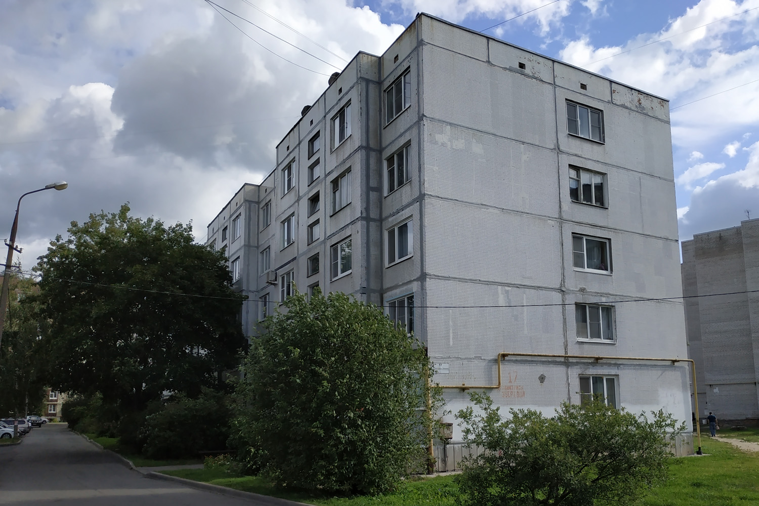 Гатчина, Улица Авиатриссы Зверевой, 17
