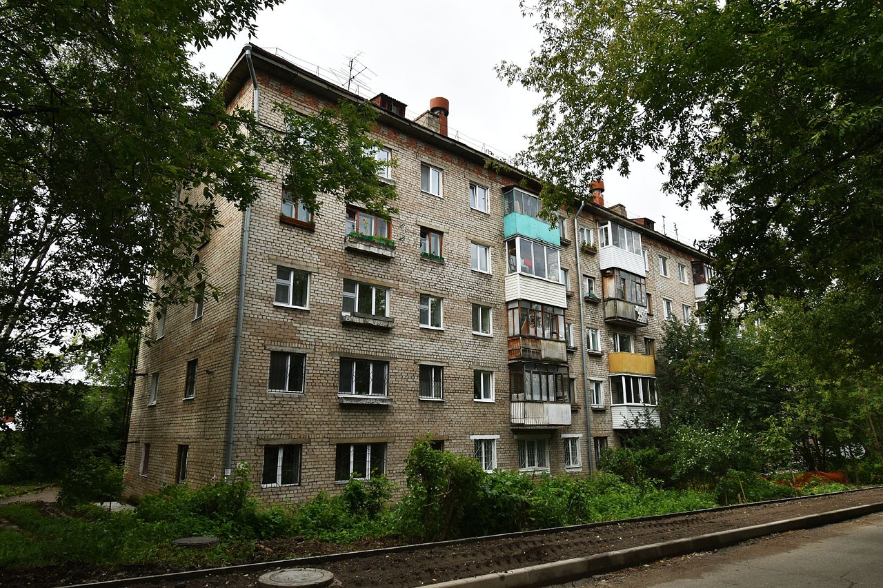 Пермь, Улица Комбайнёров, 26 / шоссе Космонавтов, 167