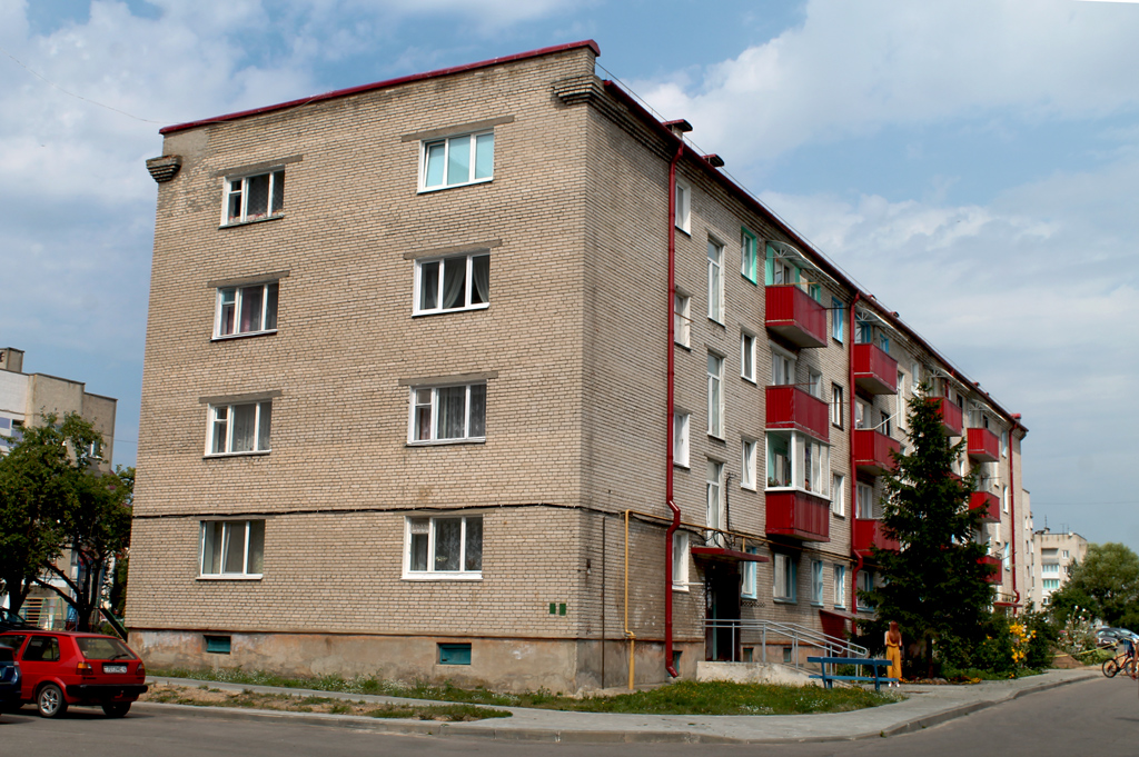 Щучин, Заводская улица, 8