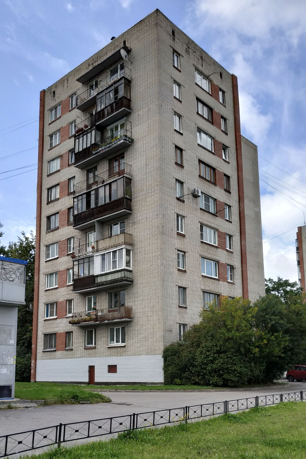 Красное Село, Улица Освобождения, 22