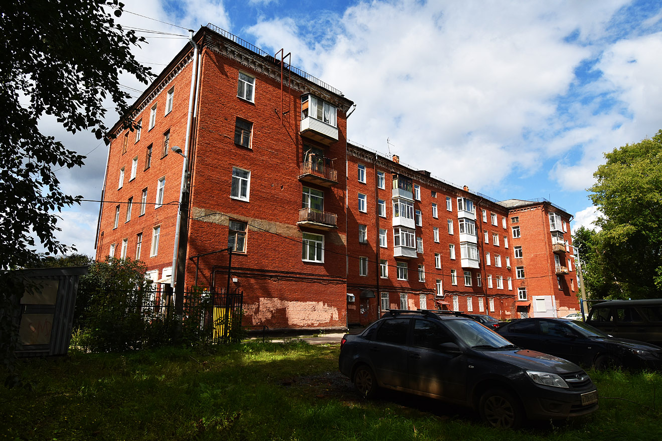 Пермь, Улица Героев Хасана, 11