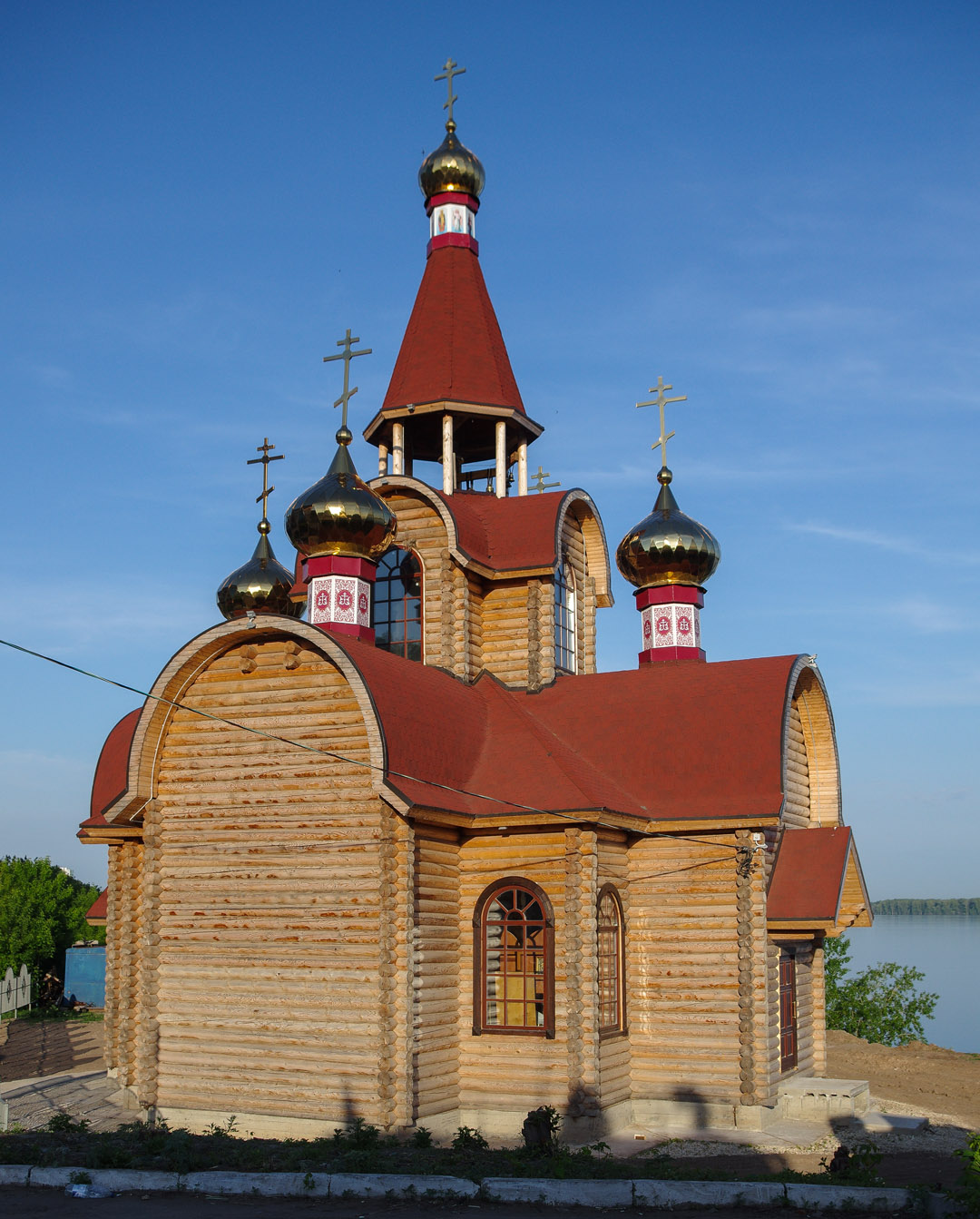 Самара, Улица Лейтенанта Шмидта, 1А