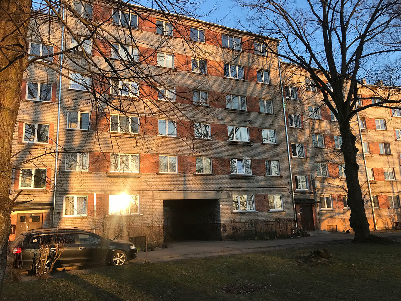 Рига, Saulgožu iela, 13; Saulgožu iela, 11