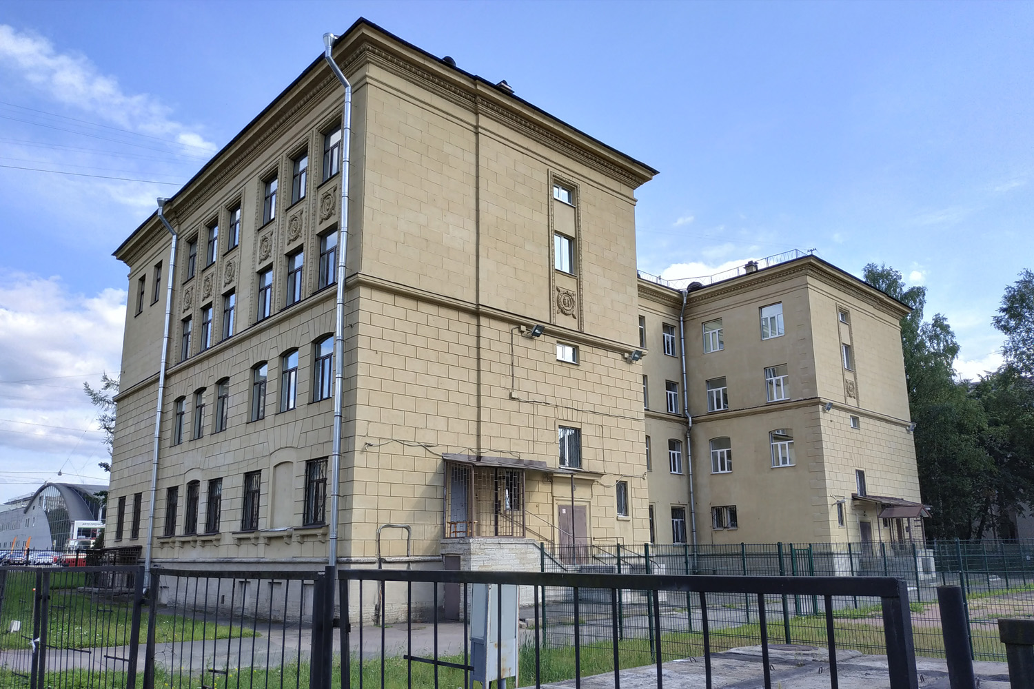 Санкт-Петербург, Проспект Энгельса, 42