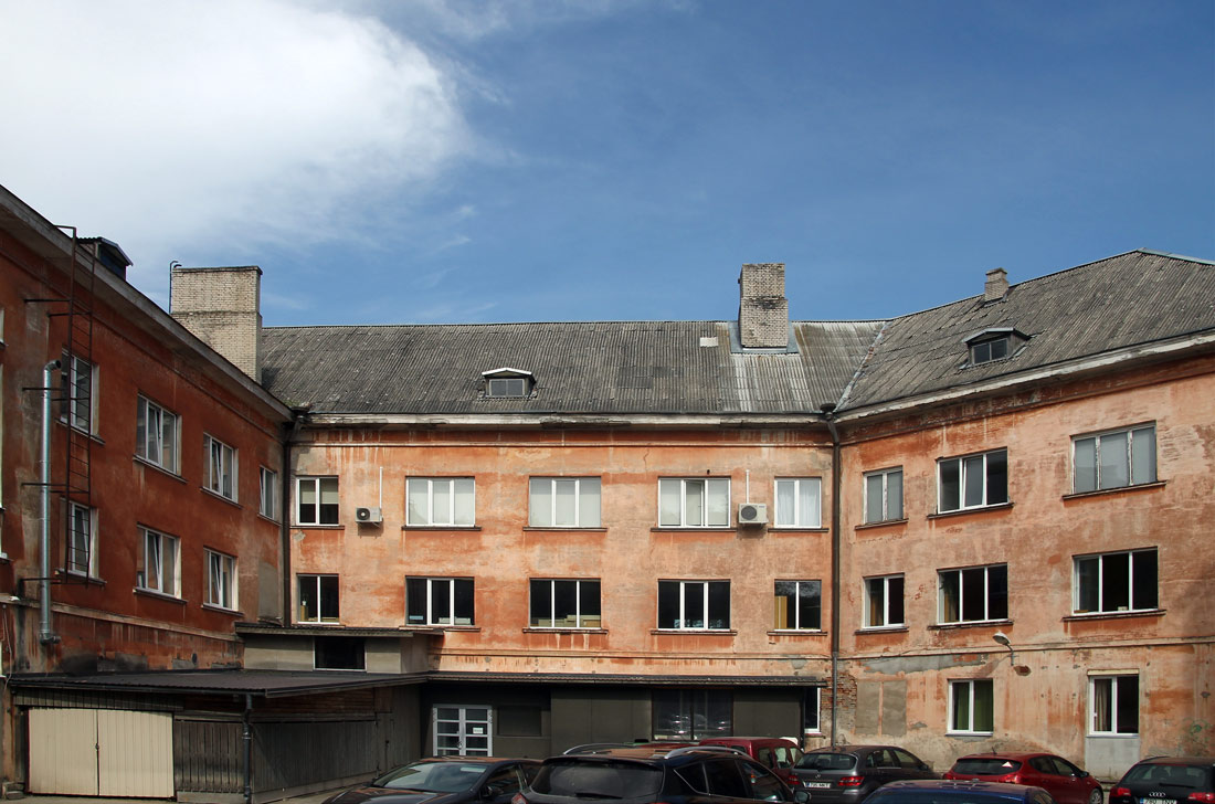 Валга, Vabaduse, 2/4